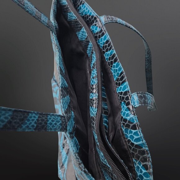 Y2K Shoulder Bag Zebra Print Big Buckle Teal Black Emo Scene Trashy 2000s Gyaru - Picture 8 of 11